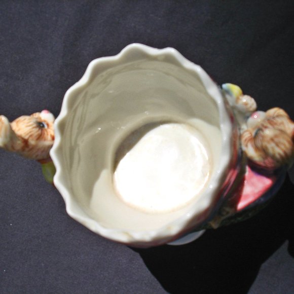 Vintage Ceramic Bunny Rabbit Figurine Easter Gift - Picture 6 of 7